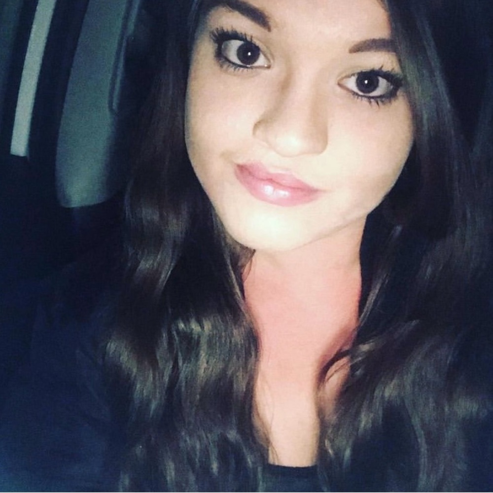 Meet your Posher, Katelyn